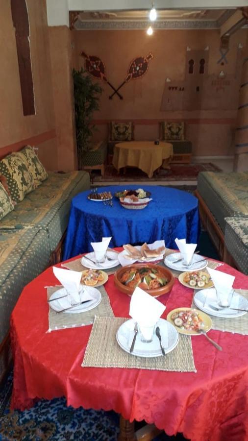 Auberge Restaurant Zahra Boumalne Dades Ngoại thất bức ảnh