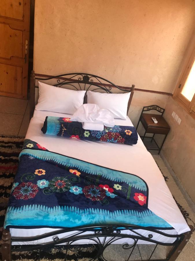 Auberge Restaurant Zahra Boumalne Dades Ngoại thất bức ảnh