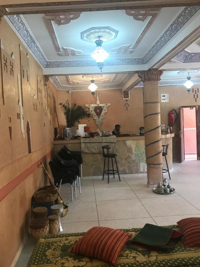 Auberge Restaurant Zahra Boumalne Dades Ngoại thất bức ảnh