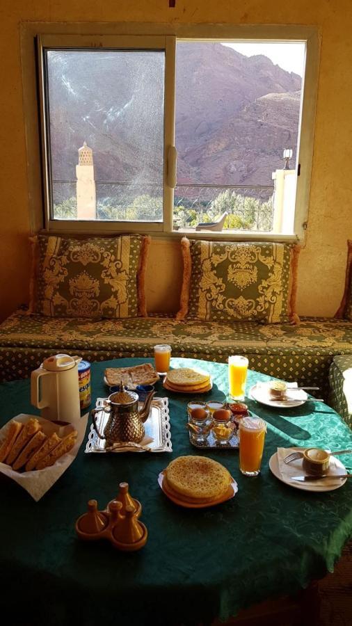 Auberge Restaurant Zahra Boumalne Dades Ngoại thất bức ảnh