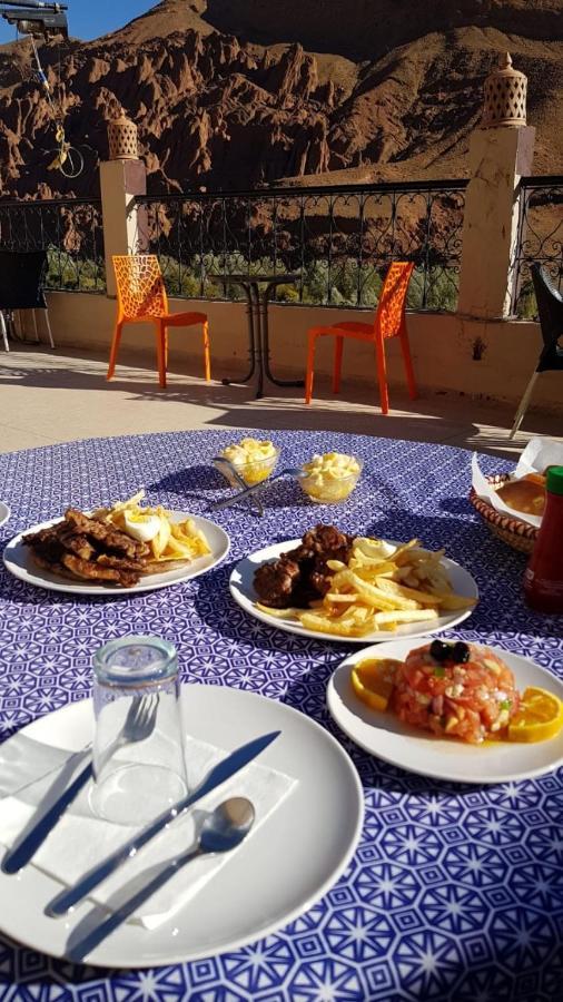 Auberge Restaurant Zahra Boumalne Dades Ngoại thất bức ảnh
